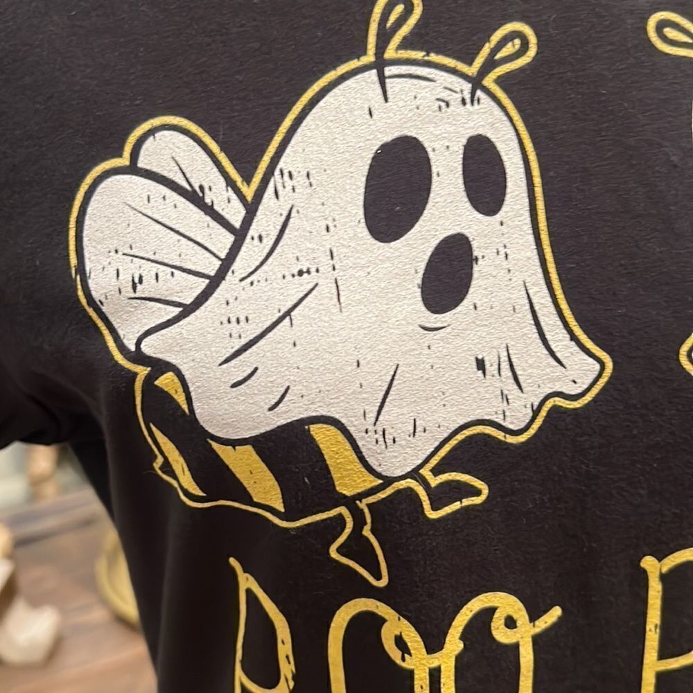 NEW Boo 👻 Bees 🐝 T-Shirt Size Medium Black - Picture 2 of 5